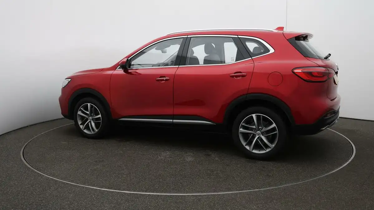 2022-mg-hs-15t-gdi-excite-162ps-dct-big-46
