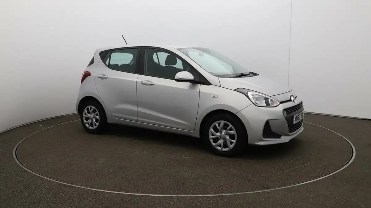 2017-hyundai-i10-12-se-big-44