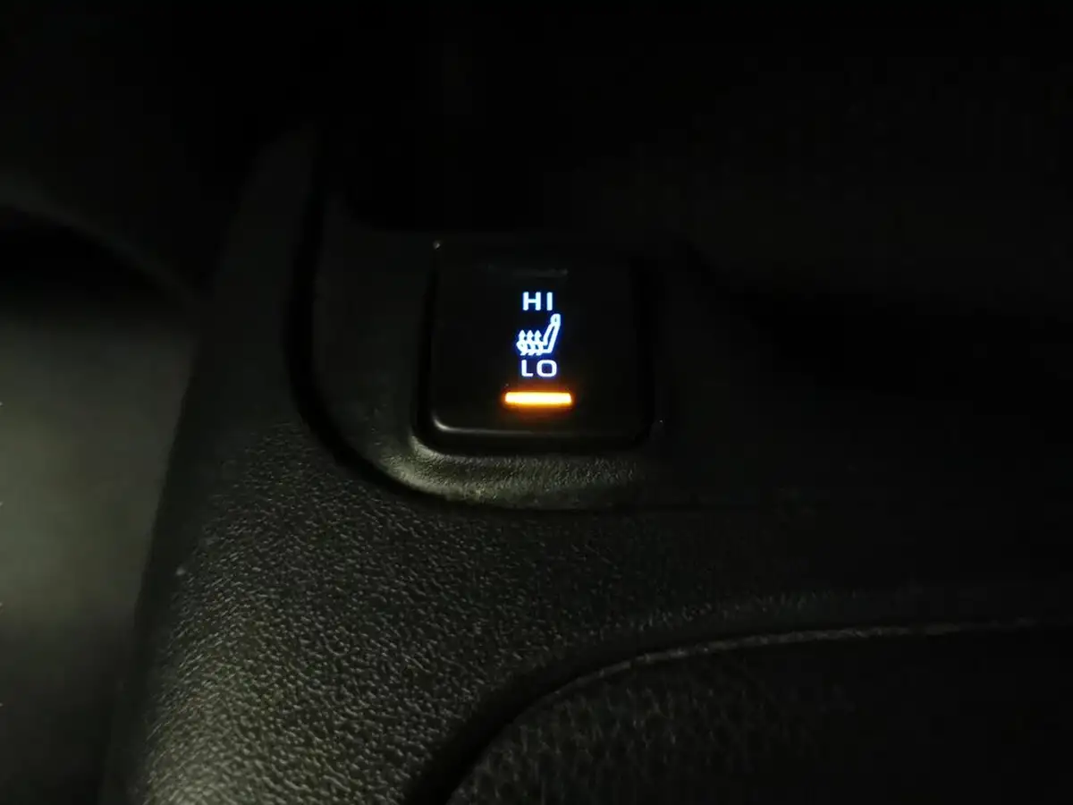 2020-toyota-corolla-20-vvt-i-design-spare-wheel-touring-sports-big-24