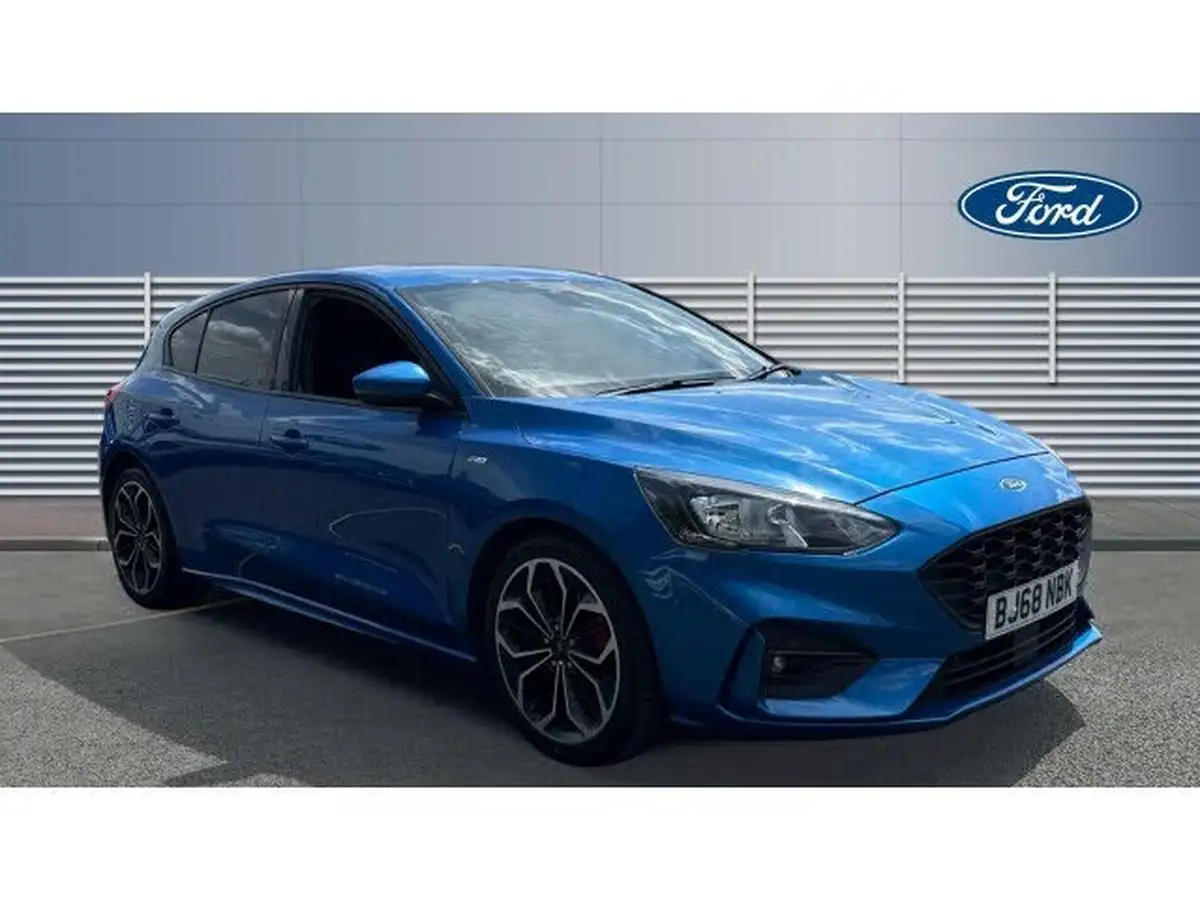 2018-ford-focus-10t-st-line-x-125ps-hatchback-big-0