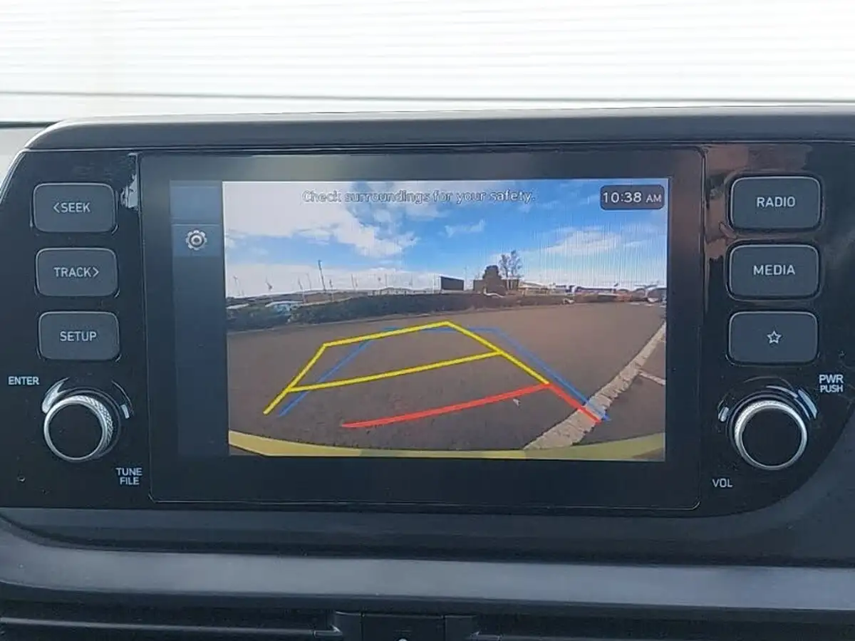 2024-hyundai-i20-10-t-gdi-advance-dct-big-9
