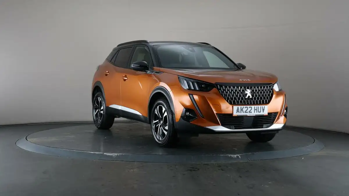 2022-peugeot-2008-suv-12-puretech-gt-big-53