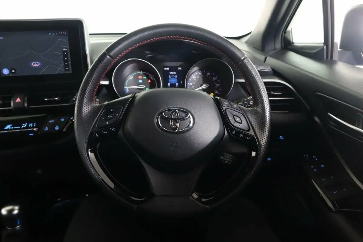 2022-toyota-c-hr-18-vvt-i-gr-sport-big-42