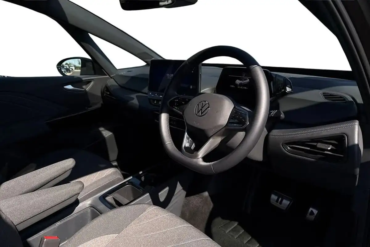 2024-volkswagen-id3-e-pro-match-59kwh-big-12