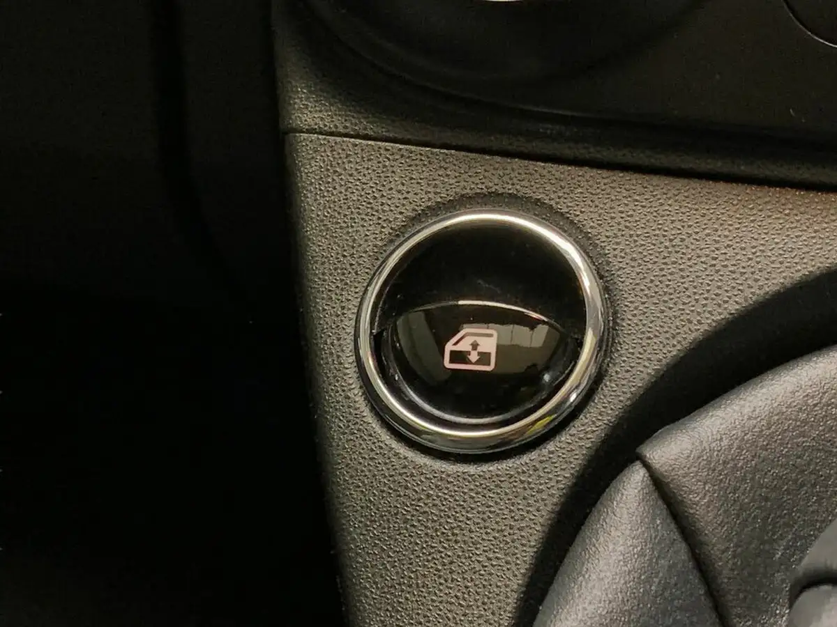2019-fiat-500-12-lounge-ss-big-25