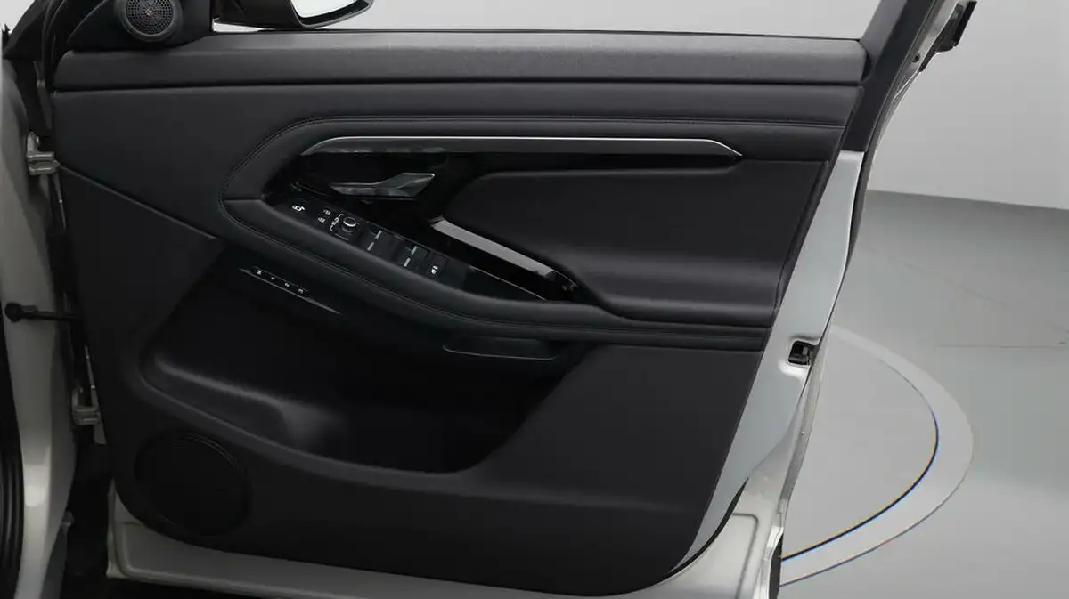 2021-land-rover-range-rover-evoque-20-p200-r-dynamic-se-big-14