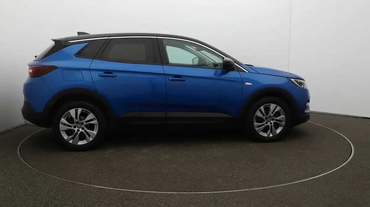 2020-vauxhall-grandland-x-12-sri-nav-big-48