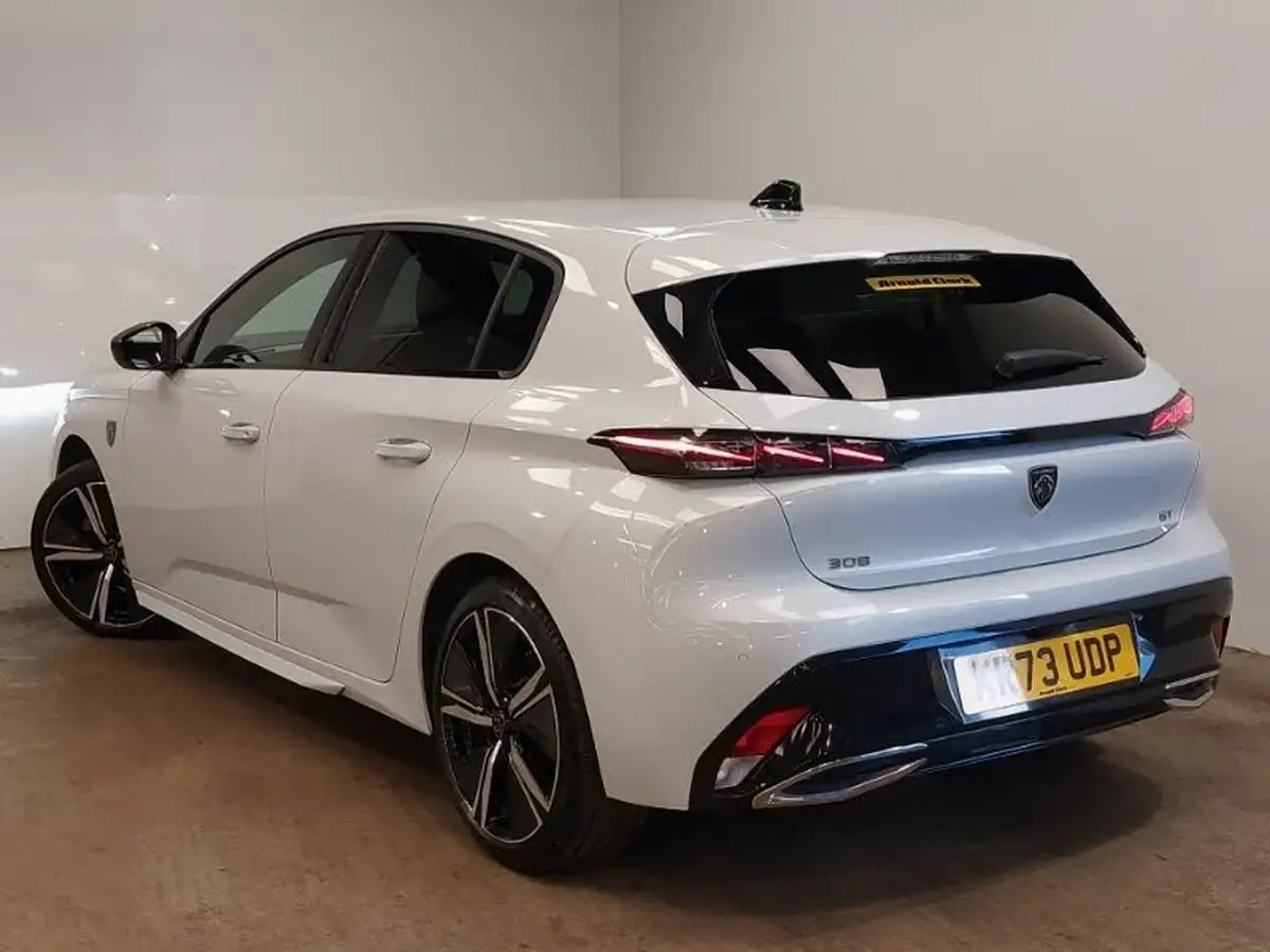 2023-peugeot-308-12-puretech-gt-130ps-ss-eat8-big-1
