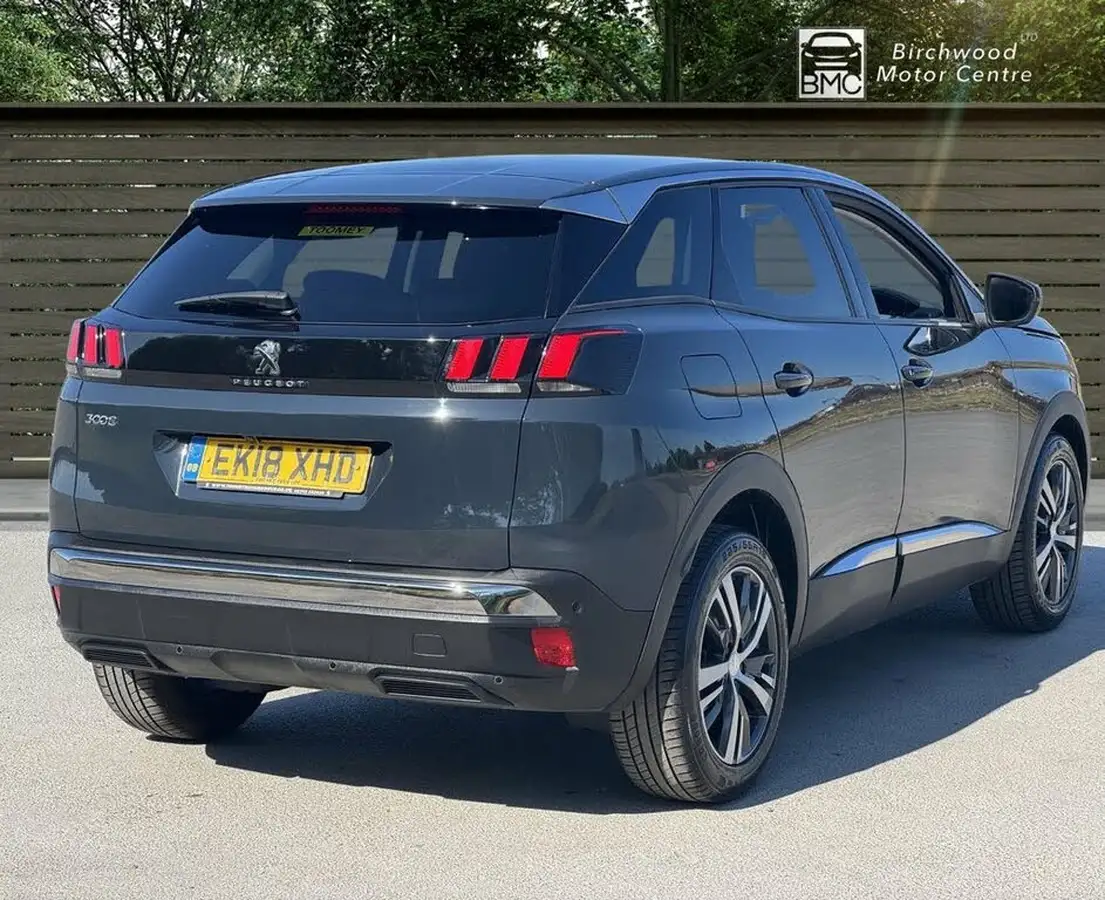 2018-peugeot-3008-suv-12-puretech-allure-big-6