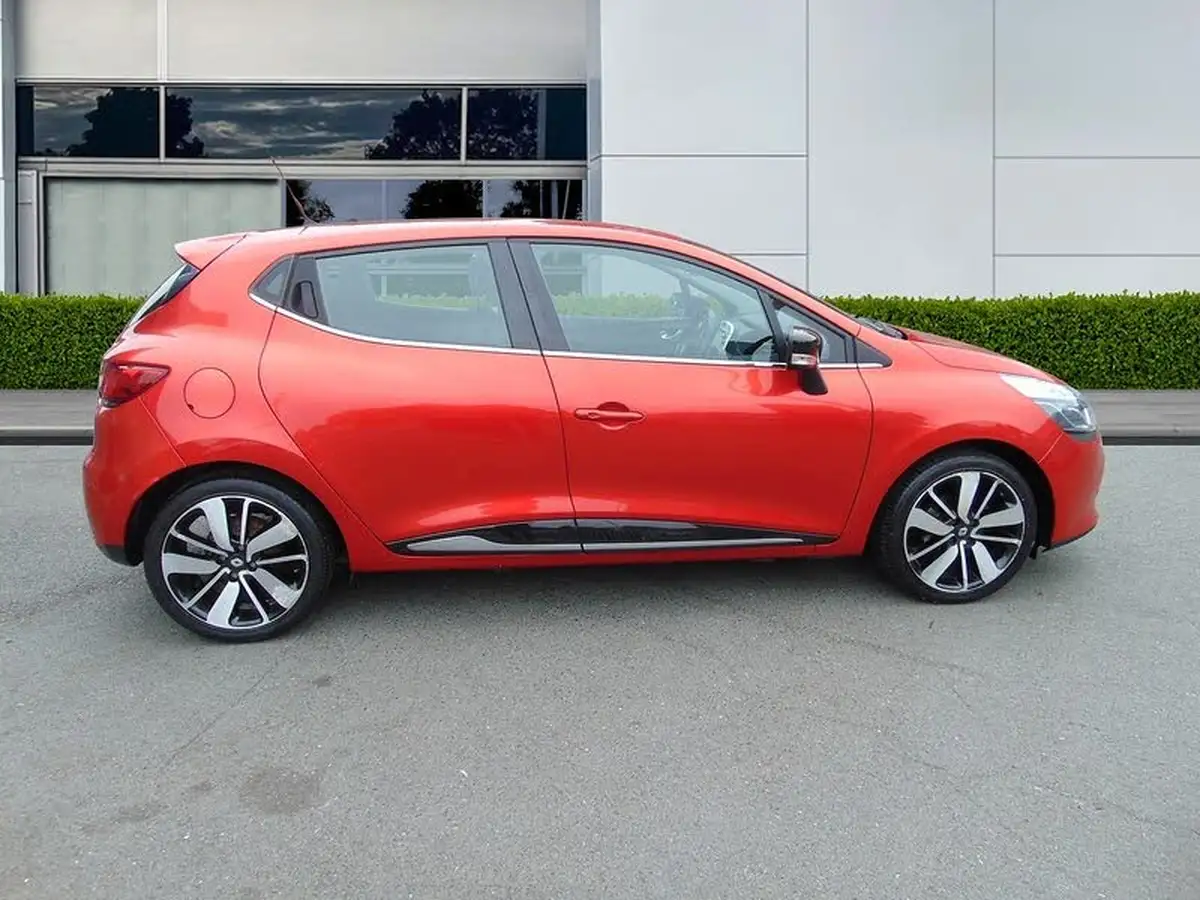 2016-renault-clio-09-tce-dynamique-s-nav-big-8