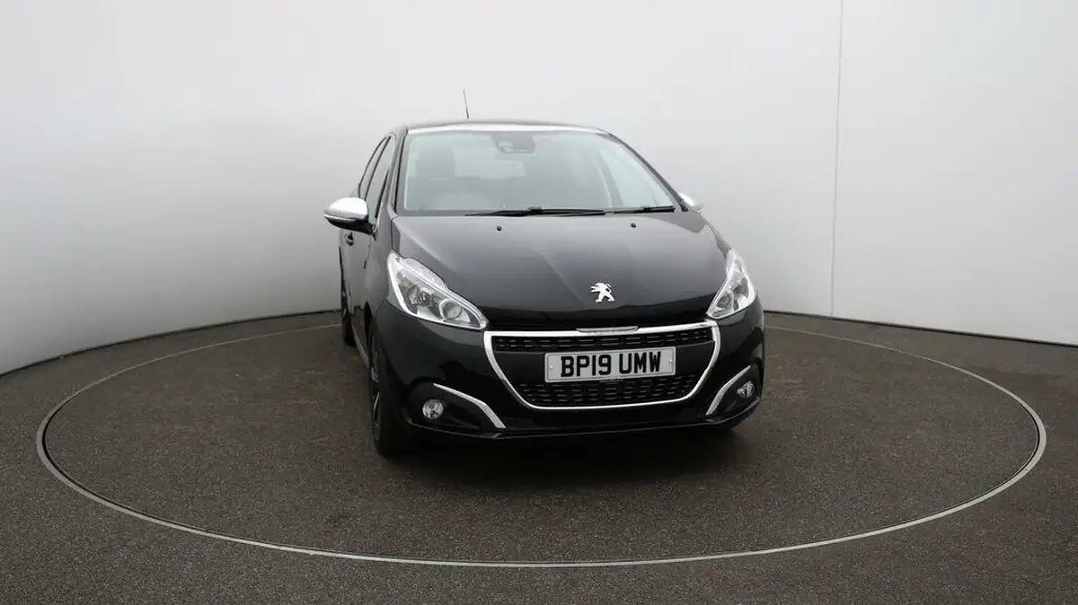 2019-peugeot-208-12-puretech-tech-edition-82bhp-big-40