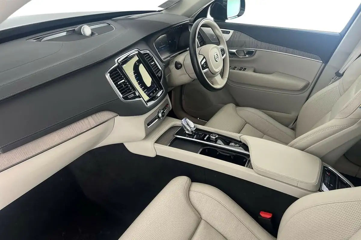 2024-volvo-xc90-20-t8-ultimate-dark-big-1