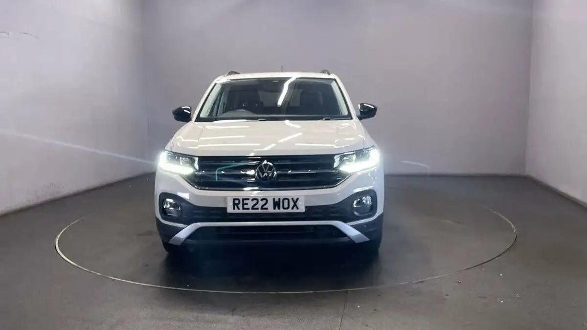 2022-volkswagen-t-cross-10-tsi-black-edition-110ps-big-2