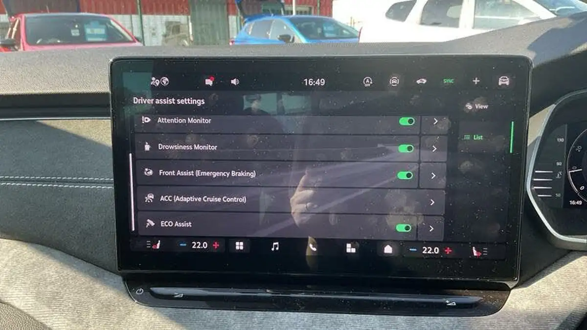 2024-skoda-octavia-15-tsi-e-tec-first-edition-hatchback-big-12