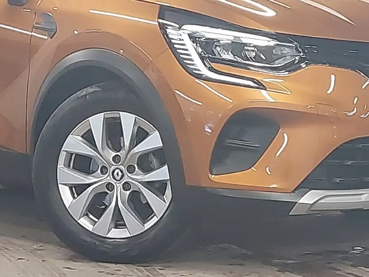 2022-renault-captur-10-tce-iconic-edition-big-8