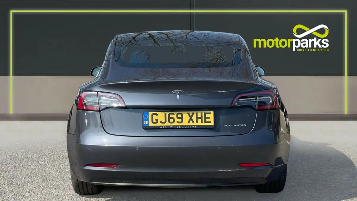 2019-tesla-model-3-e-long-range-4x4-big-3