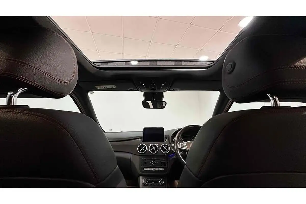2016-mercedes-benz-b-class-21d-b200-amg-line-premium-7g-dct-big-1