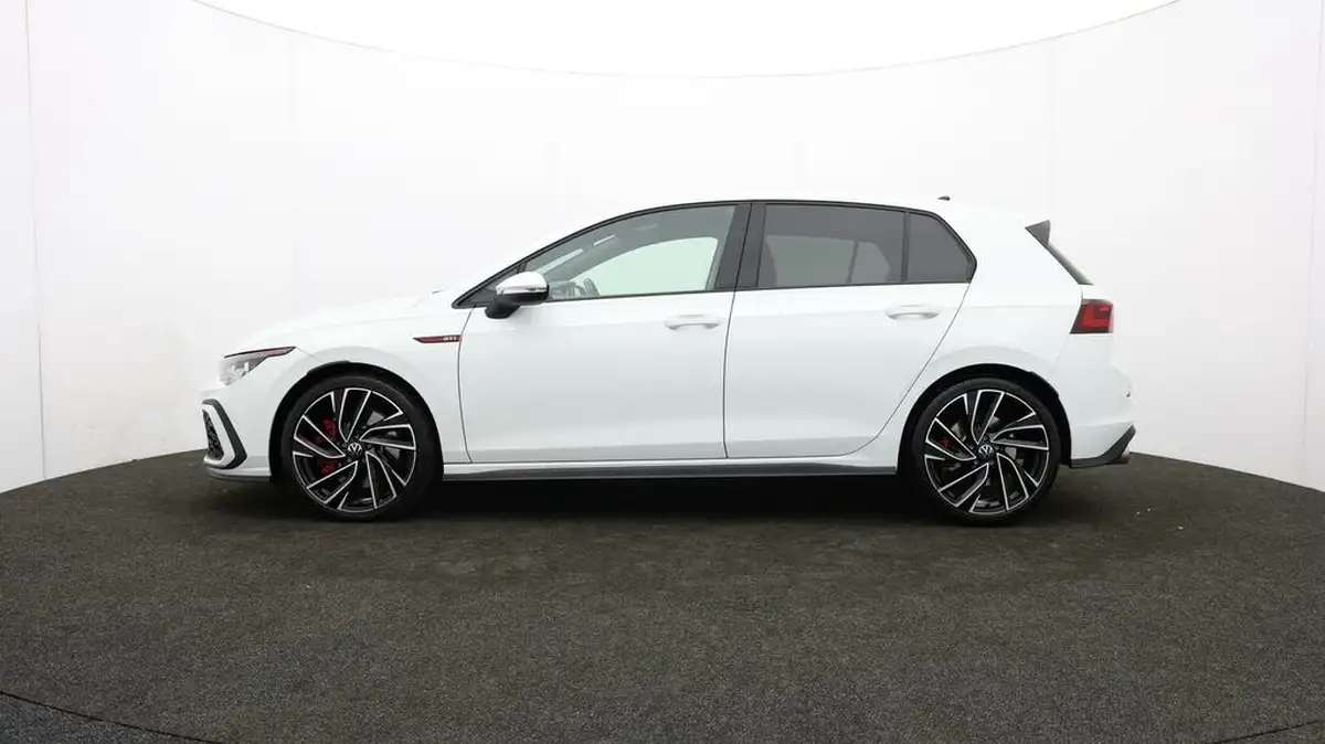 2024-volkswagen-golf-20-tsi-gti-245ps-big-68