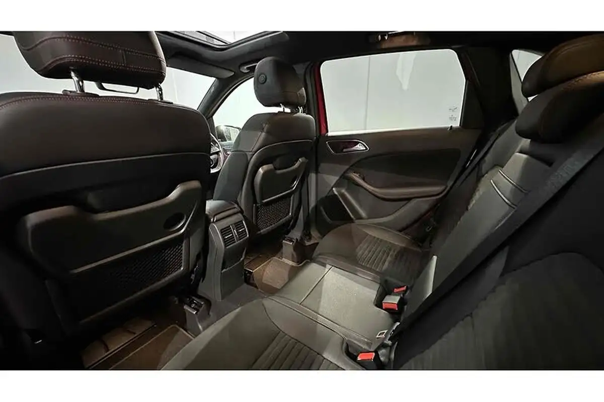 2016-mercedes-benz-b-class-21d-b200-amg-line-premium-7g-dct-big-25