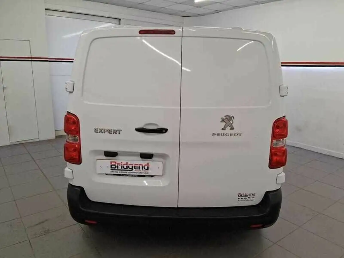 2020-peugeot-expert-15-bluehdi-compact-120bhp-big-4
