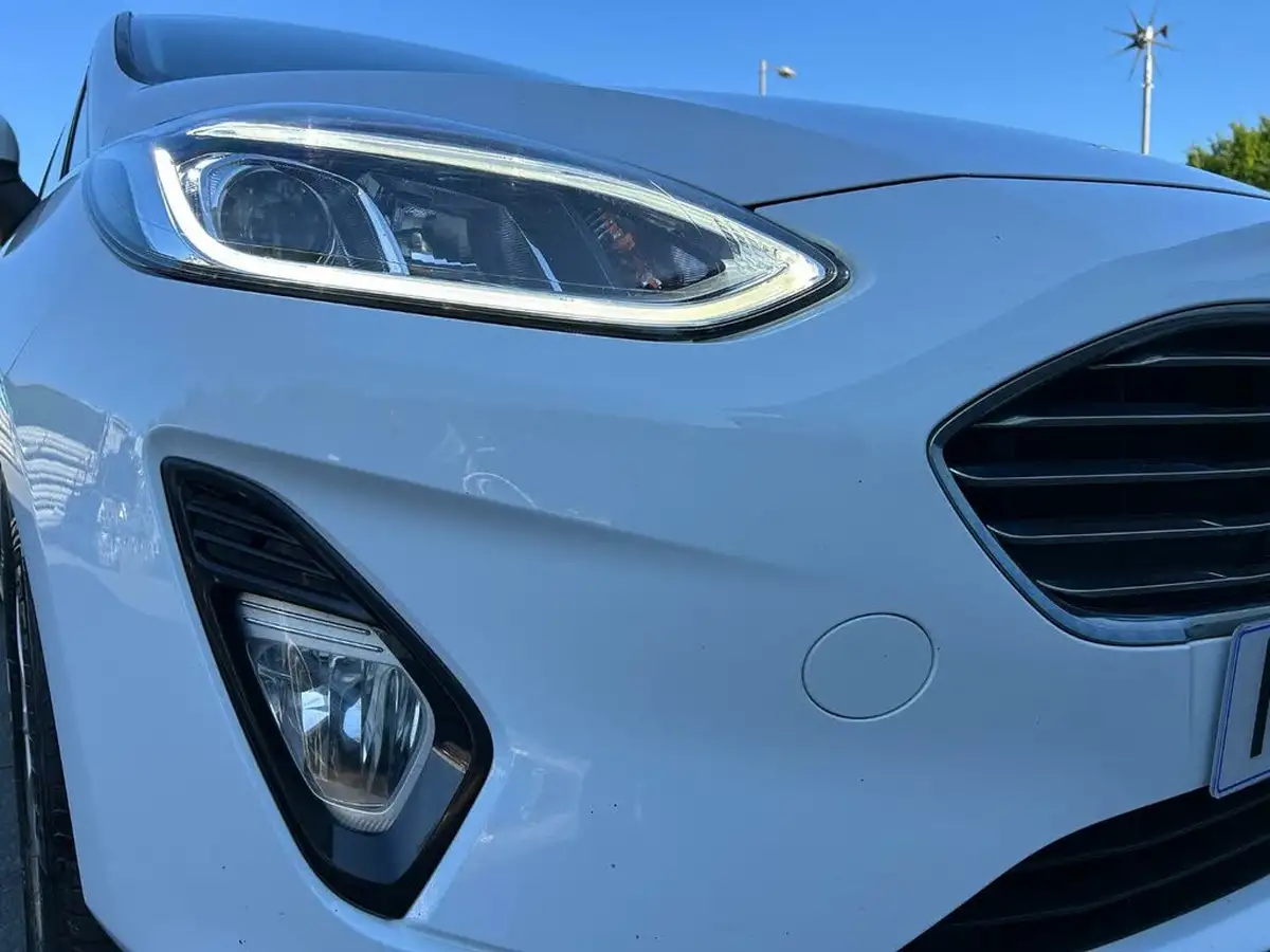 2017-ford-fiesta-11-ti-vct-zetec-5d-big-30