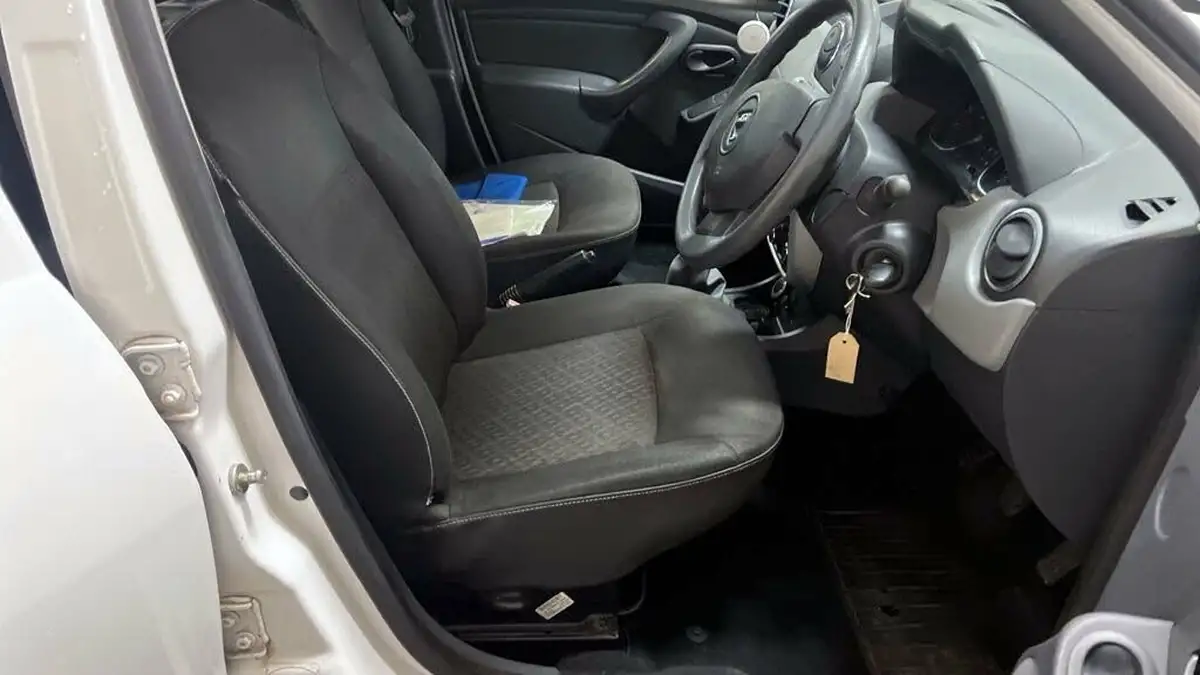 2013-dacia-duster-16-access-4x4-big-6