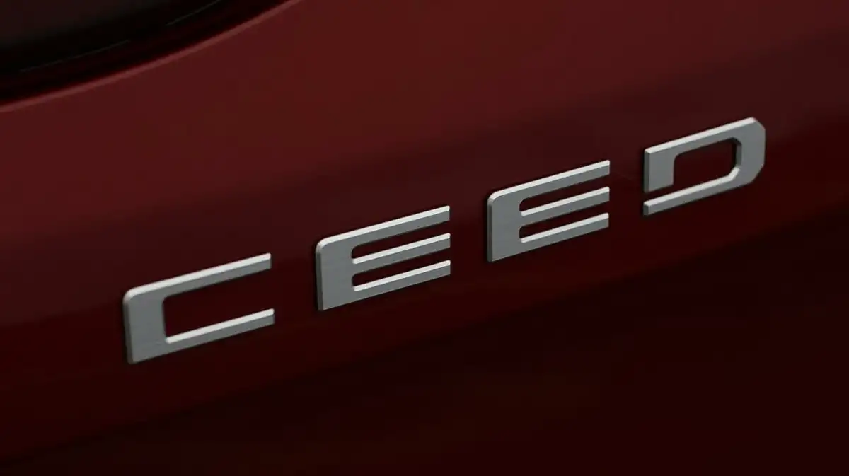 2024-kia-ceed-15-t-gdi-2-138bhp-hatchback-big-19