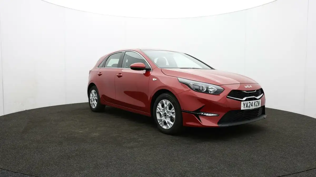 2024-kia-ceed-15-t-gdi-2-138bhp-hatchback-big-41