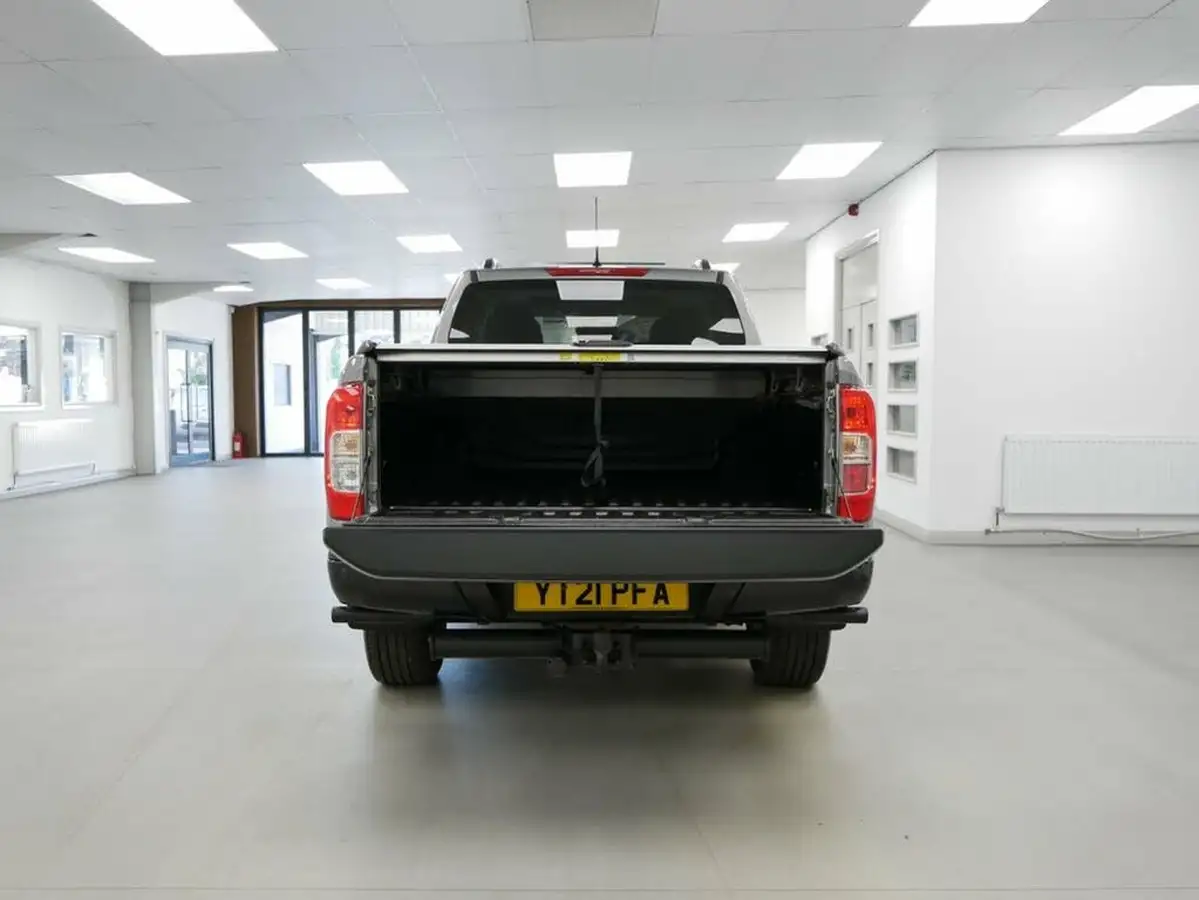 2021-nissan-navara-23dci-tt-n-guard-8-navileathersunroof-auto-big-23