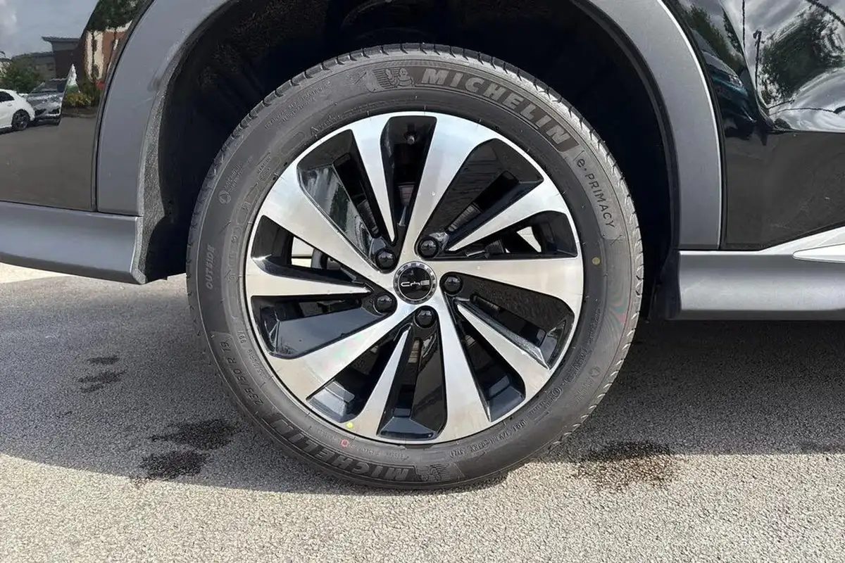 2025-byd-seal-15-boost-big-5