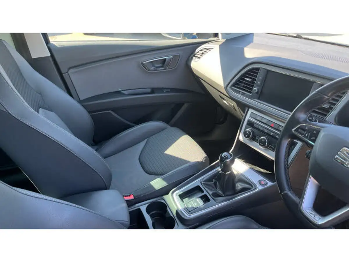 2017-seat-leon-14-ecotsi-xcellence-technology-hatchback-big-13