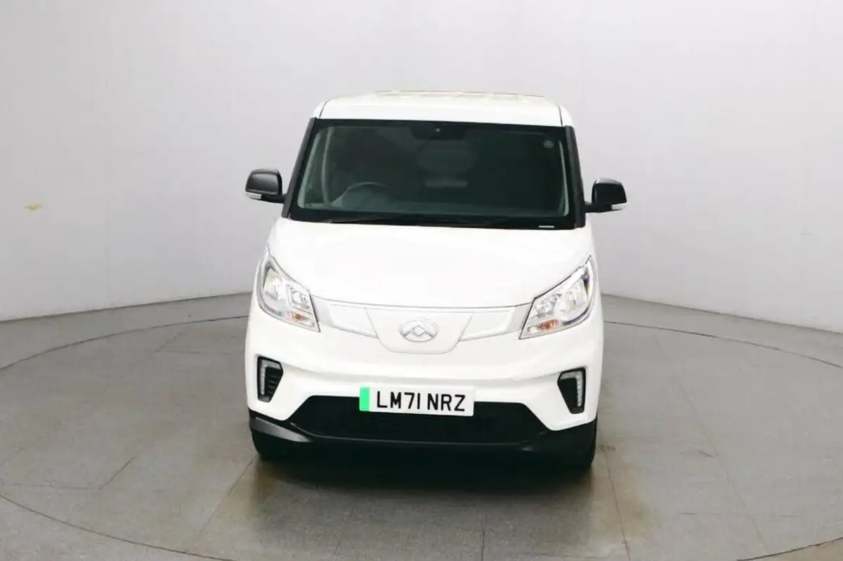 2021-maxus-e-deliver-3-e-l1h1-35kwh-big-9