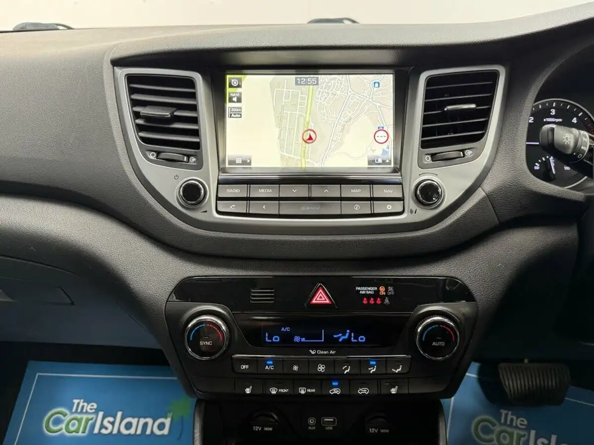 2017-hyundai-tucson-17crdi-blue-drive-premium-141ps-dct-big-24