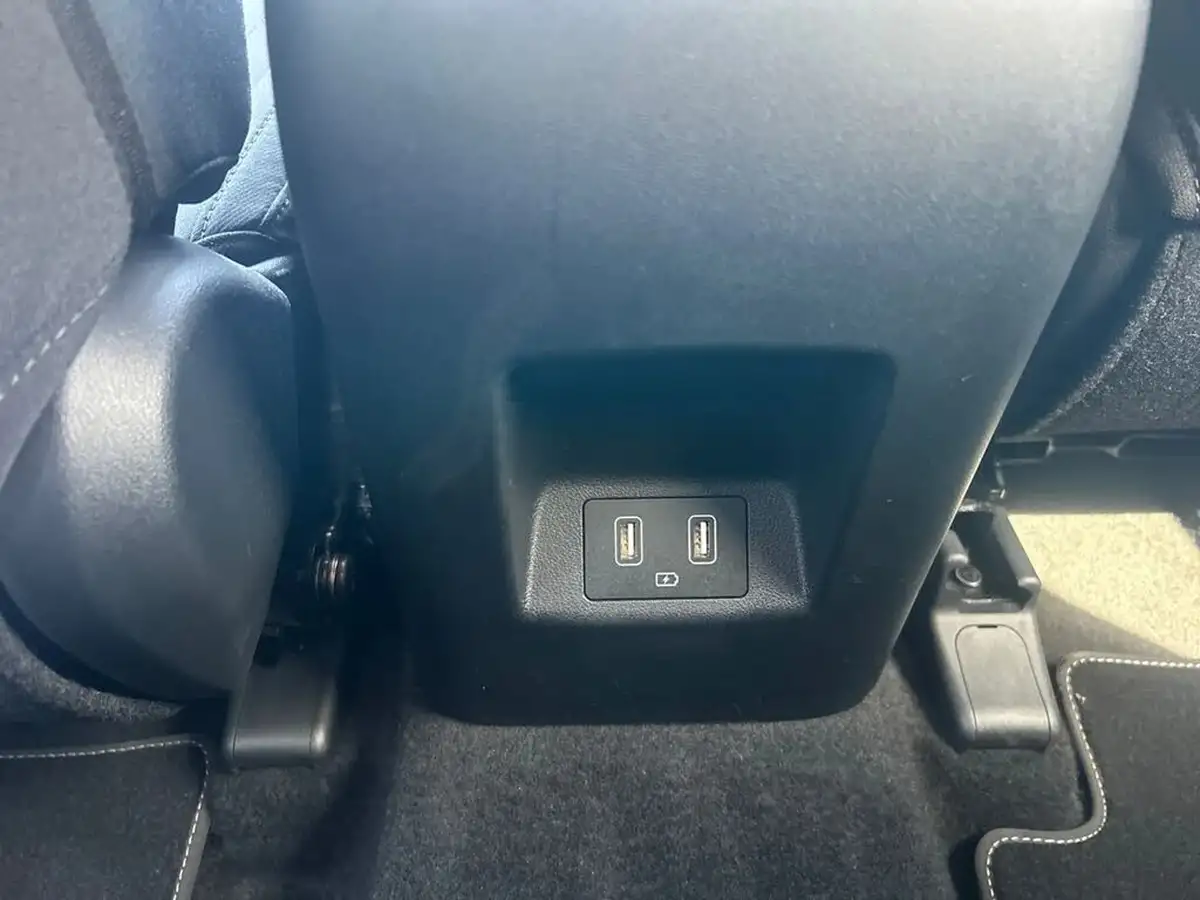2021-hyundai-tucson-16-t-gdi-premium-150ps-48-volt-mhev-1598cc-dct-big-28