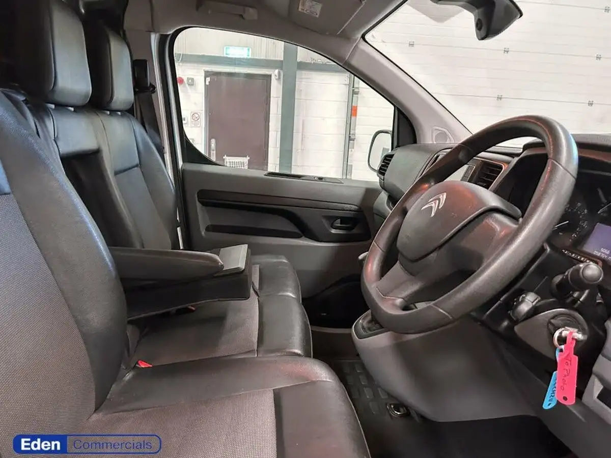 2021-citroen-dispatch-15bluehdi-enterprise-m-1000-100pseu6dt-e-big-14
