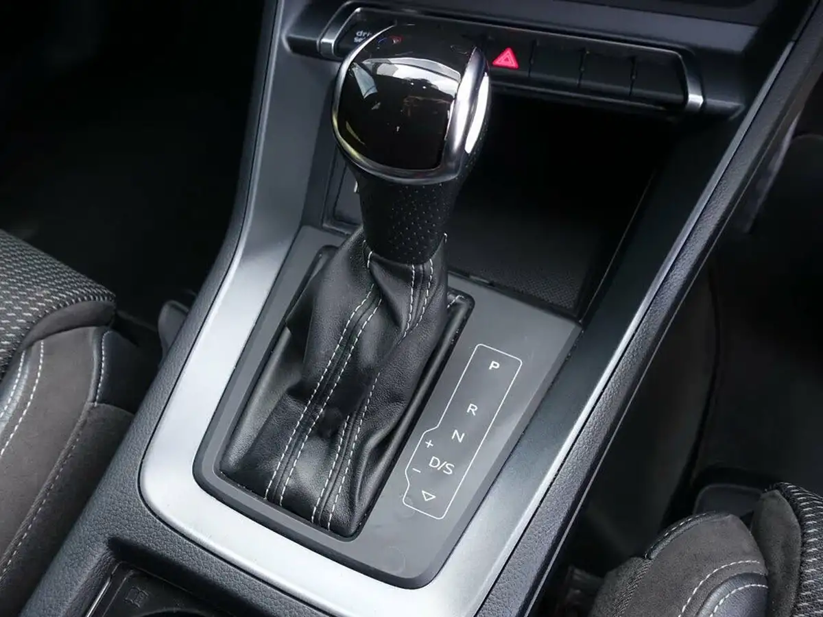 2019-audi-q3-20-45-tfsi-s-line-station-wagon-big-35