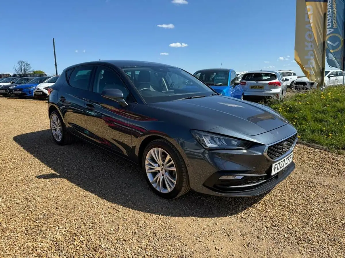 2022-seat-leon-10-tsi-evo-se-dynamic-hatchback-big-5