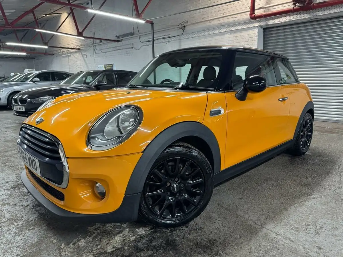 2015-mini-cooper-15-cooper-3d-big-0