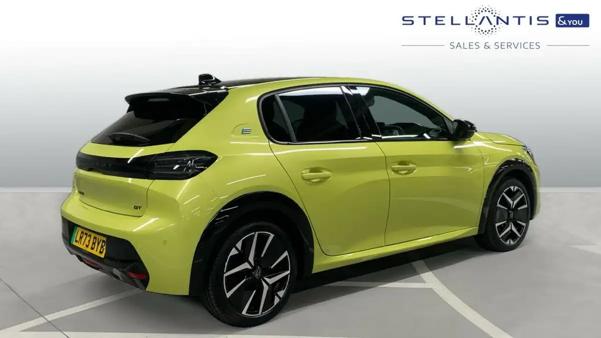 2024-peugeot-208-e-gt-156ps-51kwh-big-2