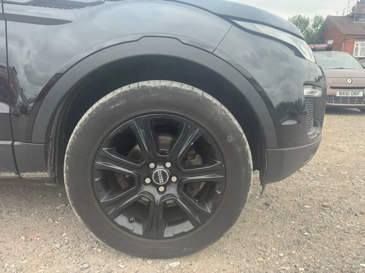 2018-land-rover-range-rover-evoque-20ed4-se-tech-hatchback-5d-big-25