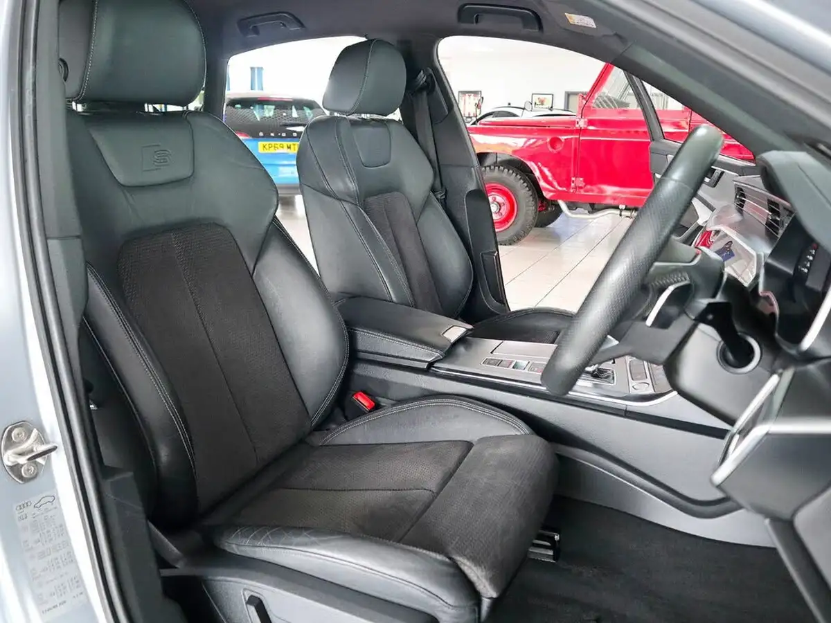 2019-audi-a6-saloon-20-40-tdi-black-edition-big-18