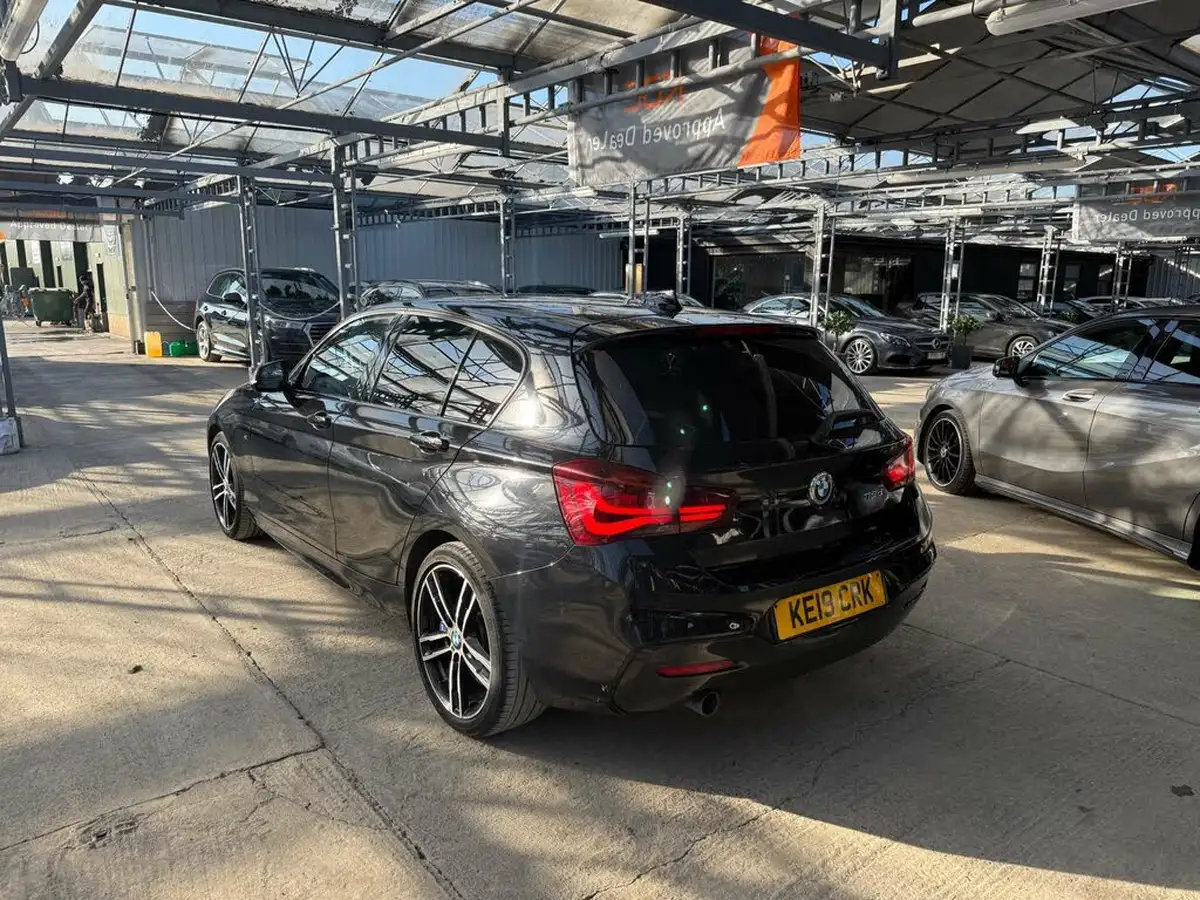 2019-bmw-1-series-20td-118d-m-sport-shadow-edition-5d-auto-big-10