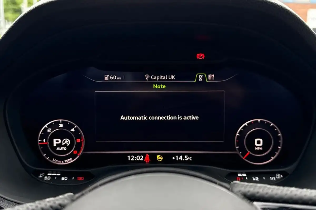 2022-audi-q2-20-35-tdi-s-line-big-29