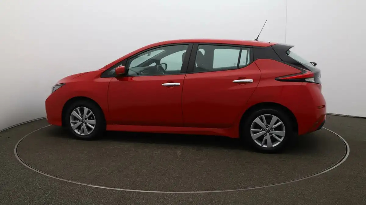 2021-nissan-leaf-e-acenta-big-58