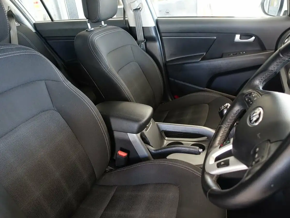 2014-kia-sportage-17-crdi-1-big-14