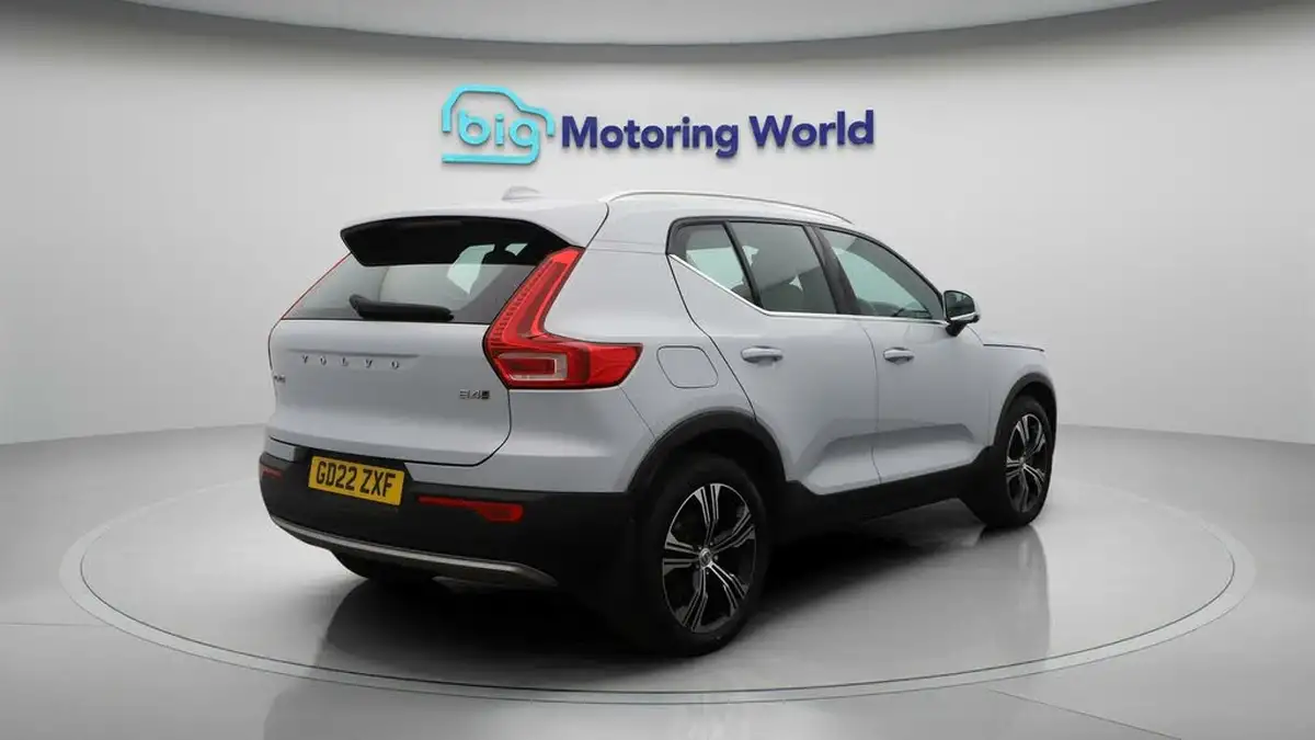 2022-volvo-xc40-20-b4-inscription-awd-big-7