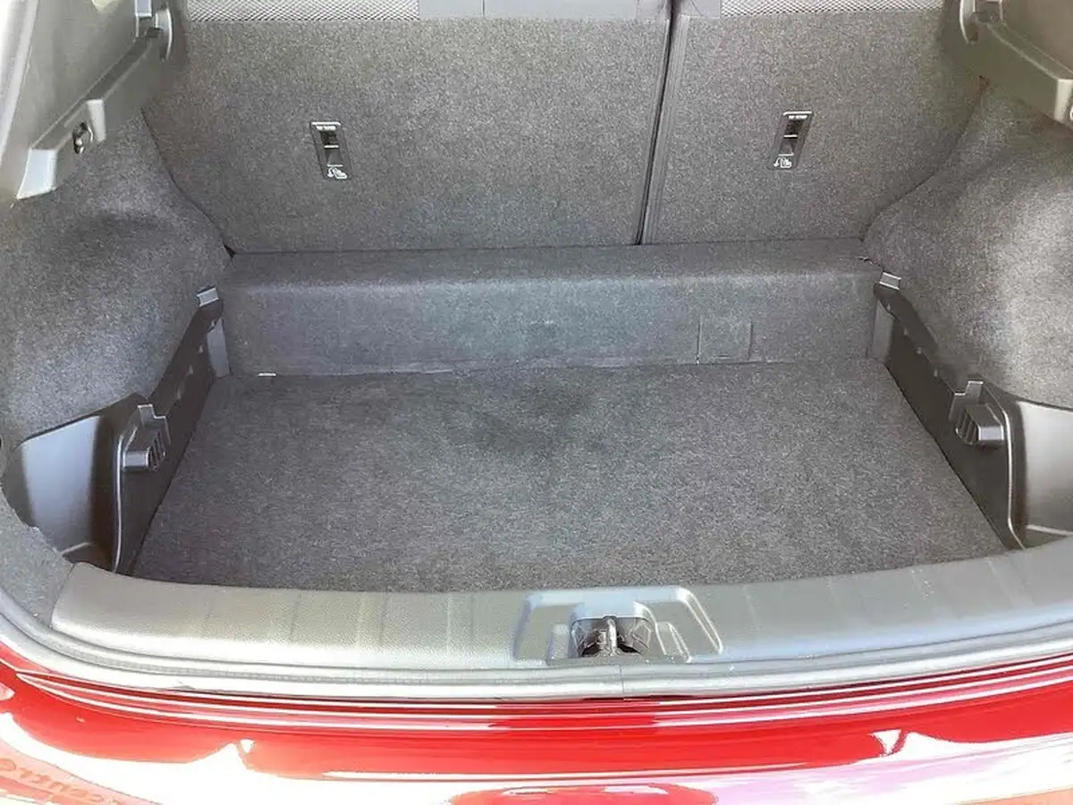 2015-nissan-qashqai-12-n-tec-big-30