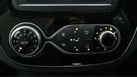 2019-renault-captur-09-tce-iconic-small-12