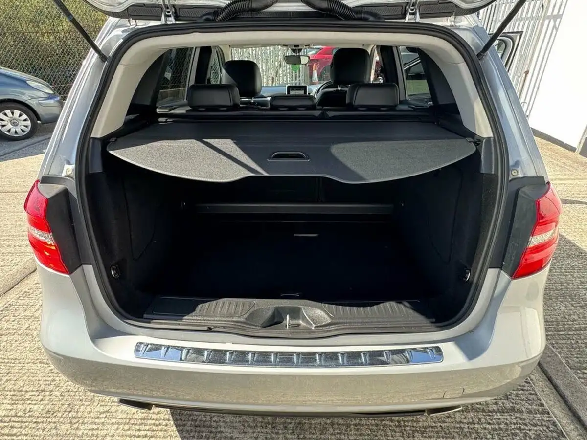 2013-mercedes-benz-b-class-18td-b180-sport-big-4
