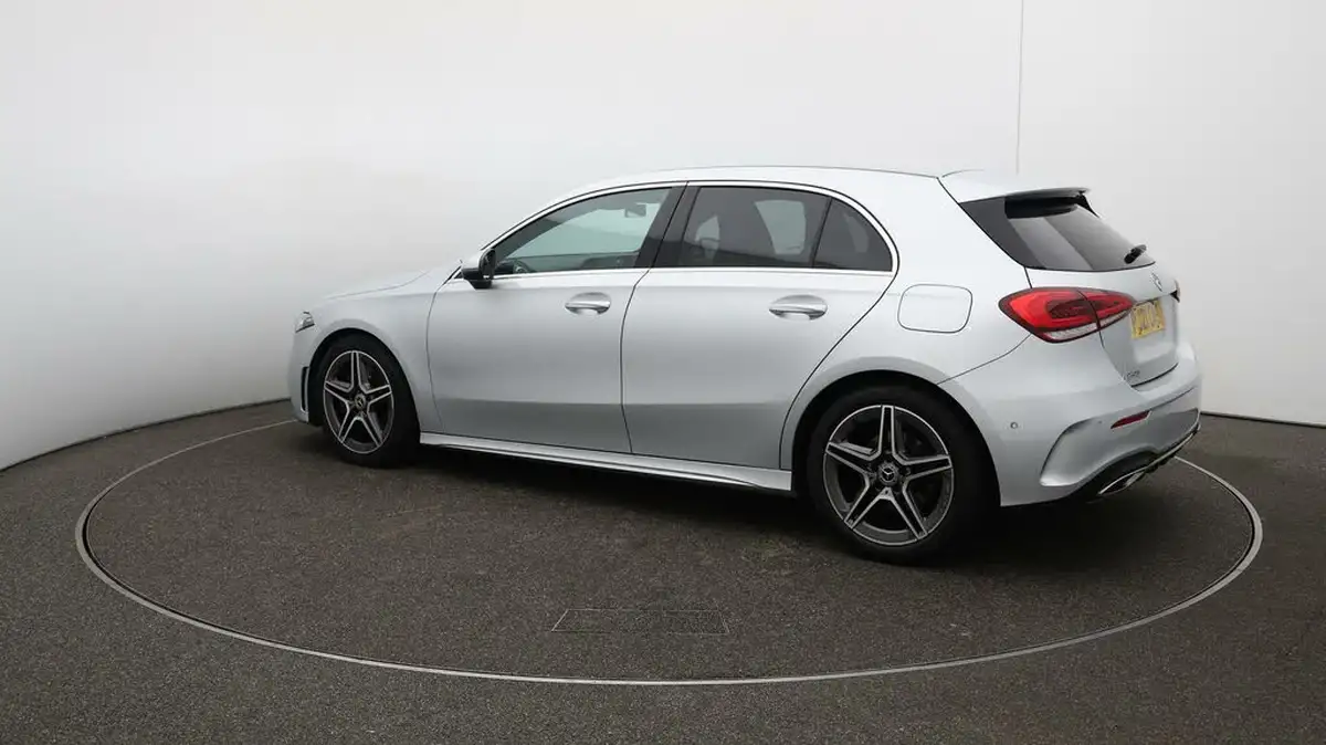 2021-mercedes-benz-a-class-20-a250-amg-line-executive-hatchback-5d-big-34